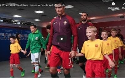 Kids Meet Soccer Heroes